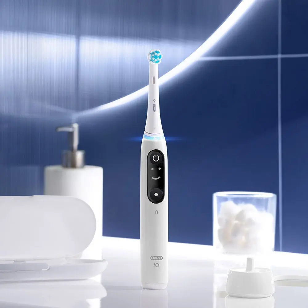 Oral-B iO SLIM 微震科技 電動牙刷【B 級商品，無保固】★ Oral-B