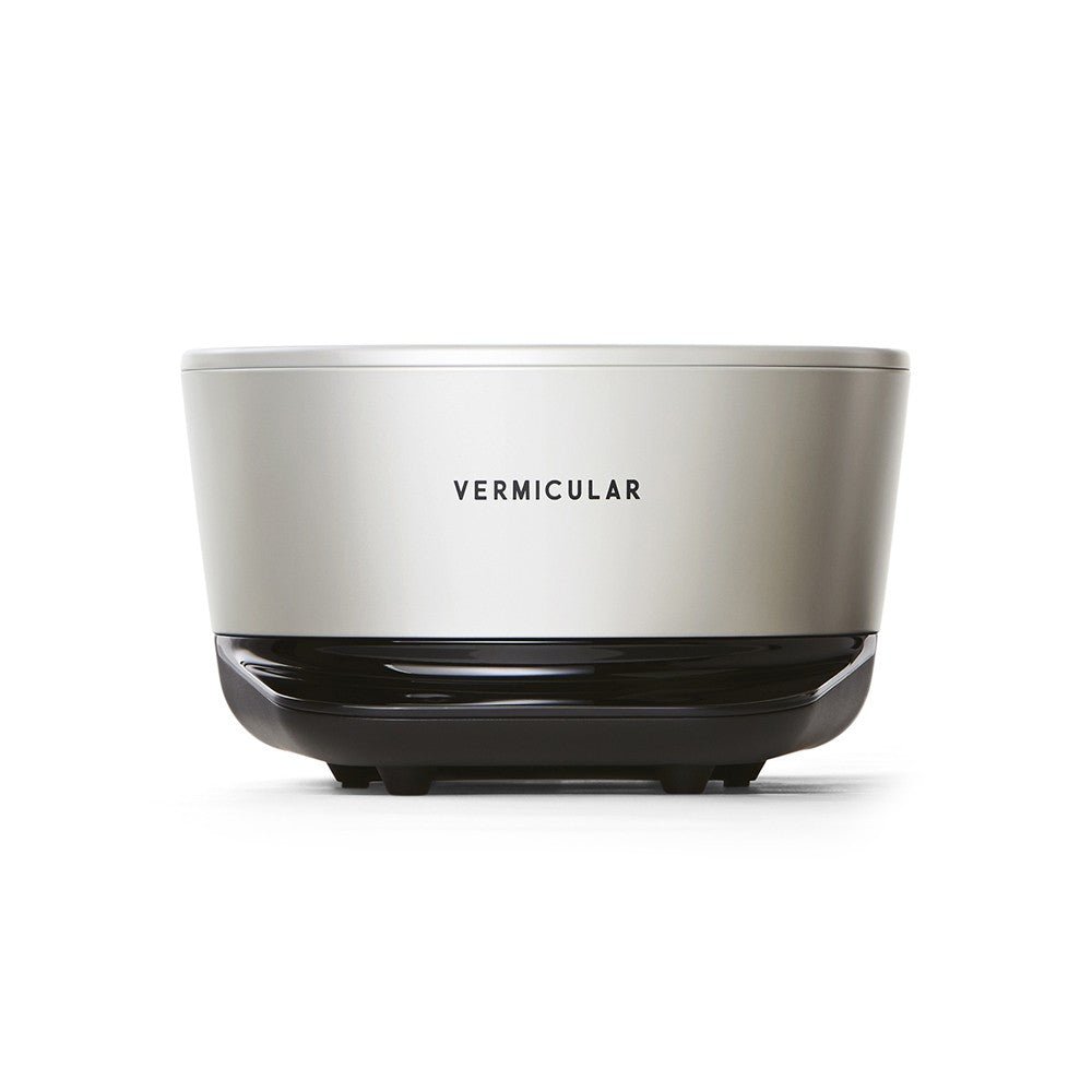 Vermicular 23cm / 3.7L 日本原裝 IH 琺瑯 電子鑄鐵鍋 / 小V鍋（7-10人份）Smart 簡配款（僅主鍋與底座套組）- 海鹽白【B 級商品，無保固】